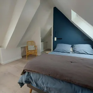 Havre De Paix Et Jardin Tropical. Privée , Le Rheu France
